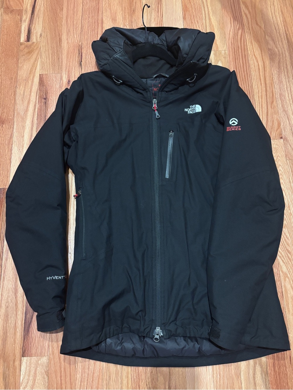 The North Face Women's Black Ski Hooded Snow Jacket-summit series
